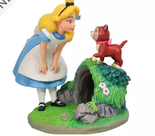 BNWT Shop Disney Store 2020 ALICE Sketchbook Ornament