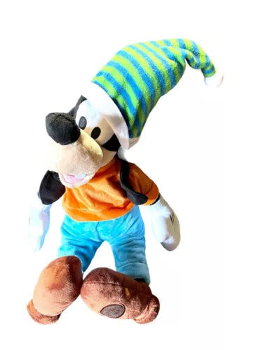 Disney Store Classic Goofy Soft Plush Doll Toy Christmas Holiday hat cap