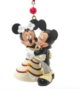 DISNEY Authentic LIMITED EDITION Mickey Mouse Wedding heart Ornament