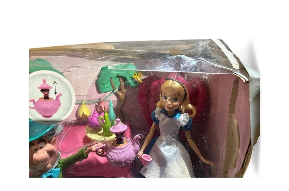Disney Official Alice in wonderland tea play set toy mad hatter new damaged box