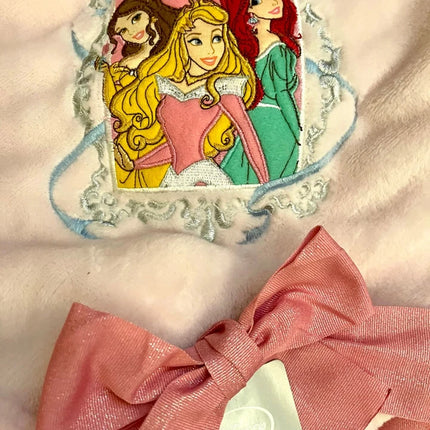 Disney Store Official Princess Fleece Throw Blanket Ariel Belle Aurora graphics