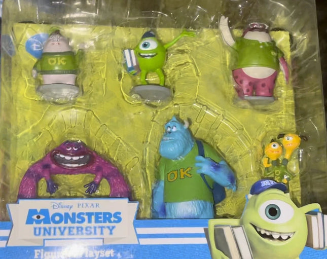 Disney Store Monsters University Figurine Playset 6 Pc figure Sulley NEW BOXED