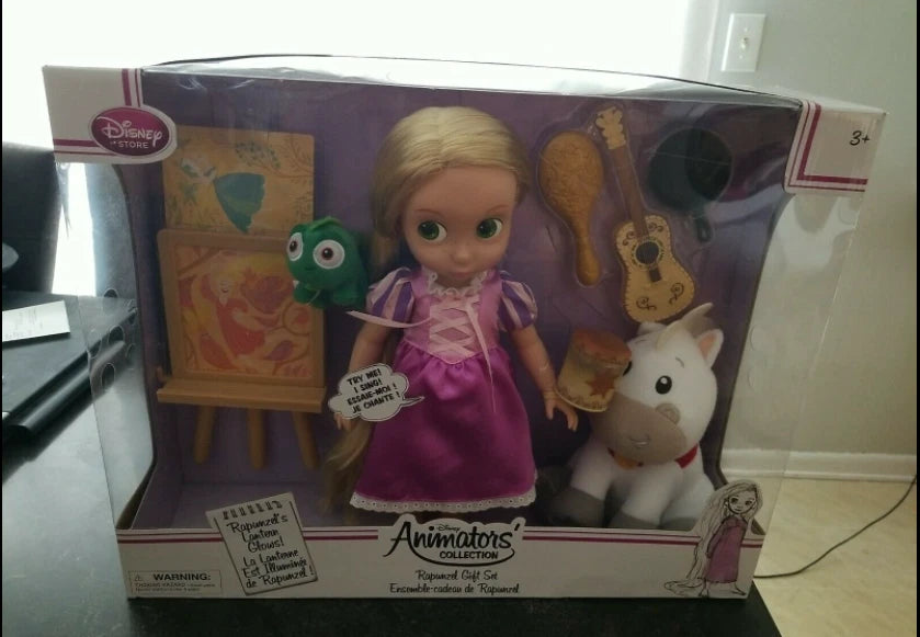 Disney Animators Collection Tangled Singing Rapunzel Doll Gift Set 16"